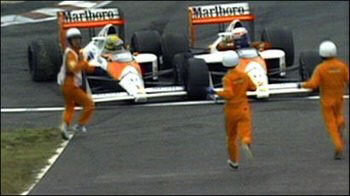 Senna - Prost moment 1989 Japan